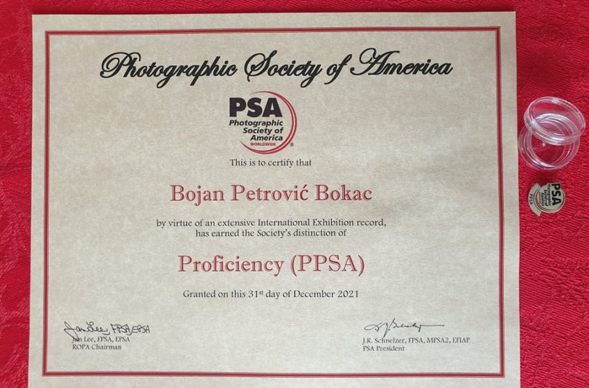  Priznanje Fotografske asocijacije Amerike Bojanu Petroviću Bokcu