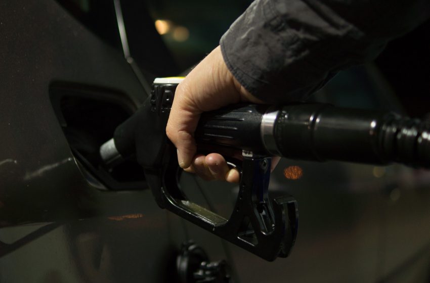 Ograničenje kupovine goriva na benzinskim pumpama