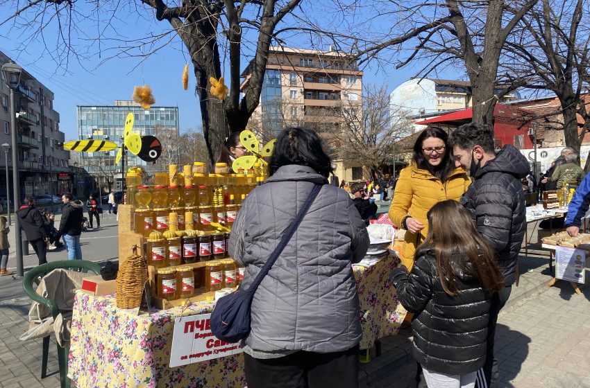  U utorak Dan meda u centru Paraćina