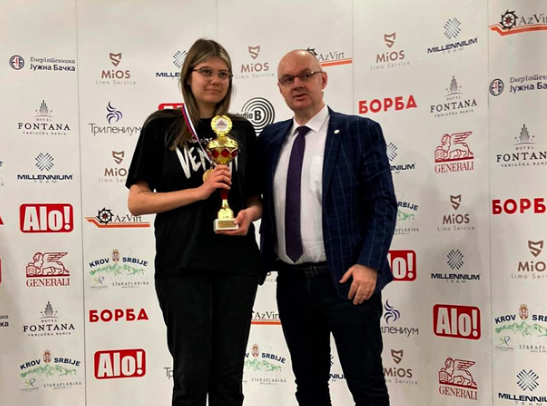  Anastasia Grozdanović iz ŠK Paraćin osvojila zlato na Kadetskom prvenstvu Srbije u šahu