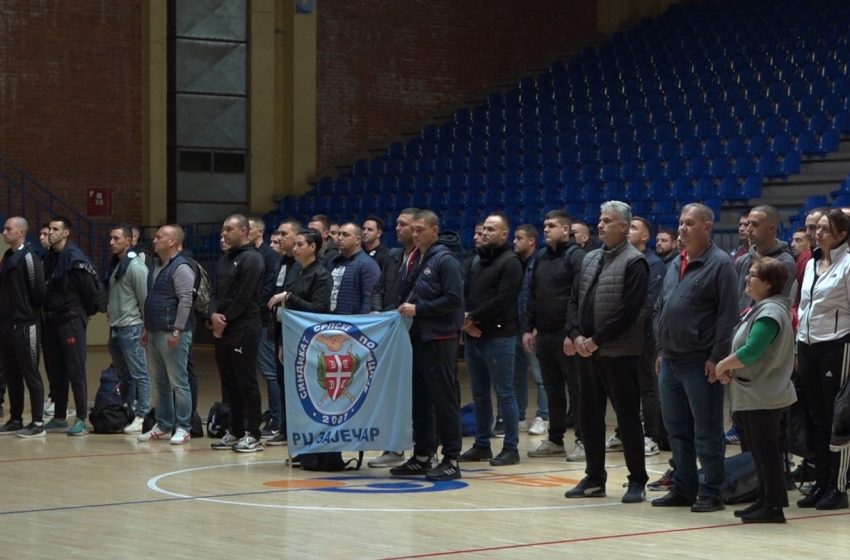  U paraćinskoj Hali sportova u toku turnir u malom fudbalu Sindikata srpske policije