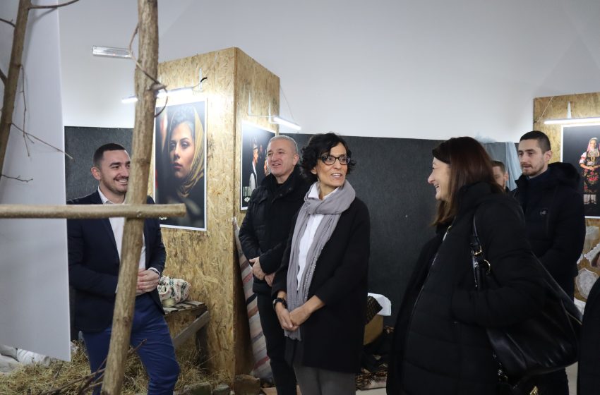  Delegacija Ministarstva kulture gosti KUD-a „Spasovdanski vez“ u Drenovcu