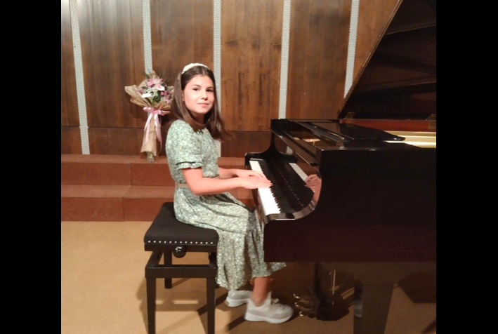  Prva nagrada za Martu Matić, učenicu Muzičke škole „Milenko Živković“ na Takmičenju mladih pijanista